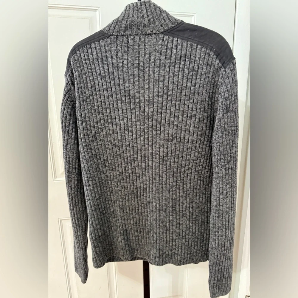 Calvin Klein Jeans ribbed texture